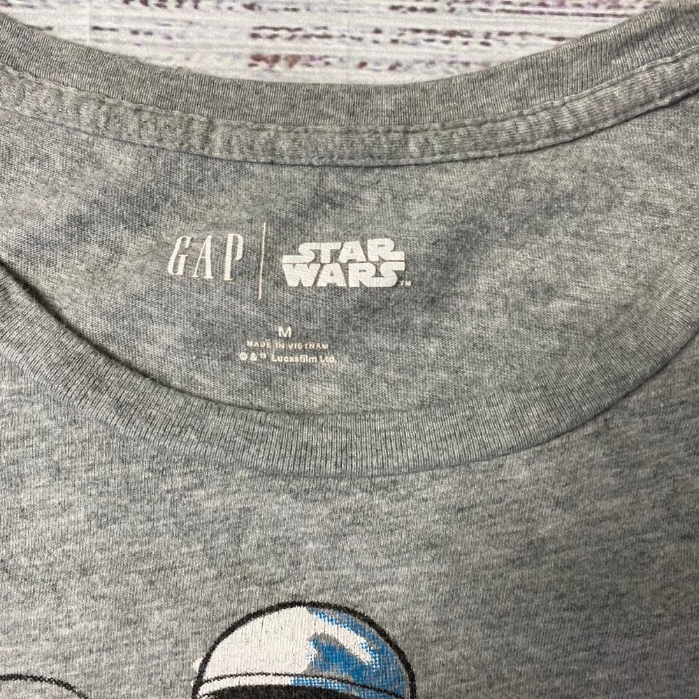 Star Wars GAP Vintage Storm Trooper Tee - Picture 2 of 3